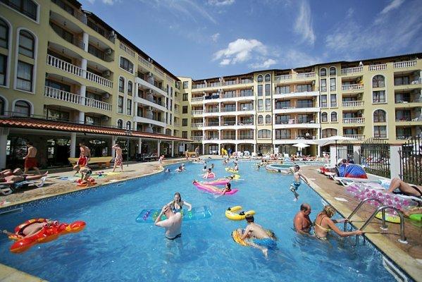 ROYAL DREAMS APARTHOTEL