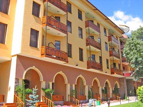 ESTREYA PALACE